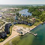 App-kapitaensdeck-404-hafendorf-mueritz * Rechlin